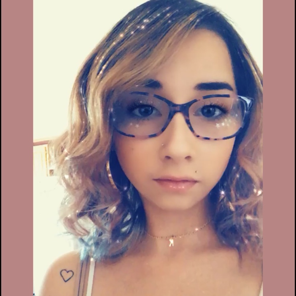 Meet your Posher, Kimberly